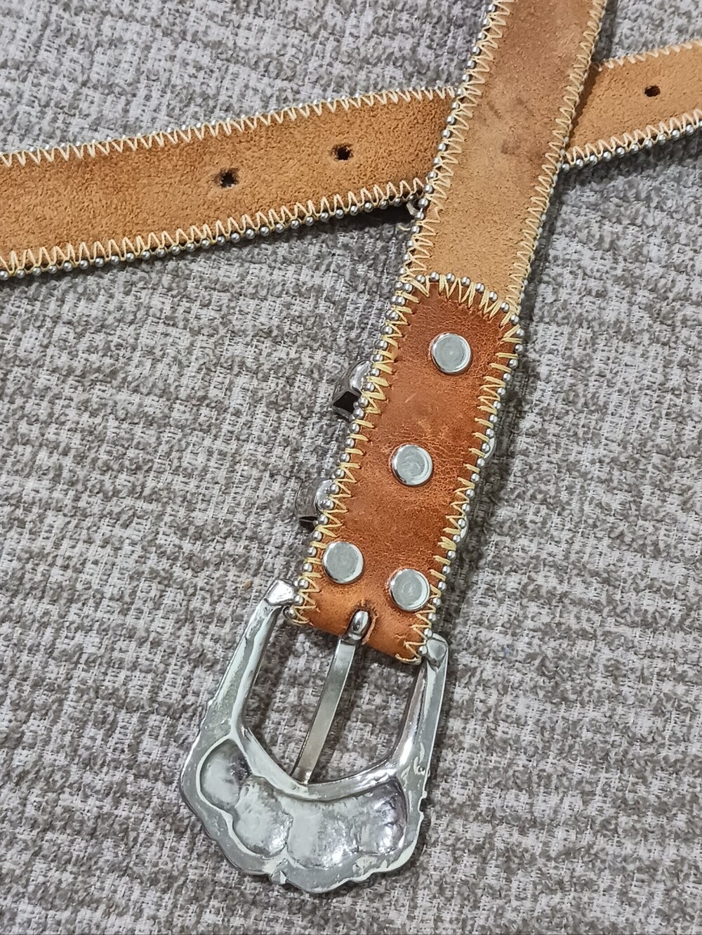 Vintage Streets Ahead Italian Leather Belt - Picture 7 of 16